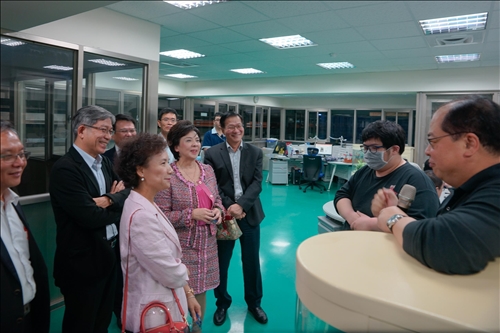 TKU Administrative Staff Take a Tour of GDI
