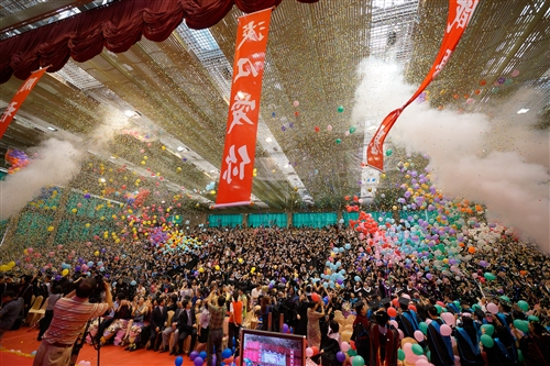 TKU Holds 2014 Graduation Ceremony with Over 7000 People in Attendance