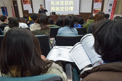 Student Organization Discussion Includes 15 Universities