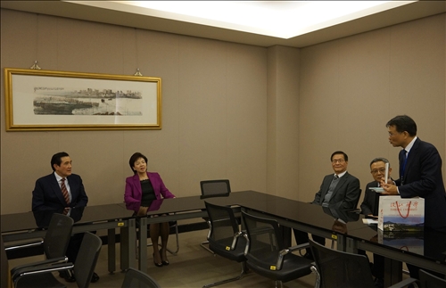 Former President of Taiwan Visits Tamkang
