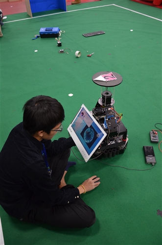 TKU Wins 6 Golds and Three Bronzes in the FIRA Robot Soccer Cup