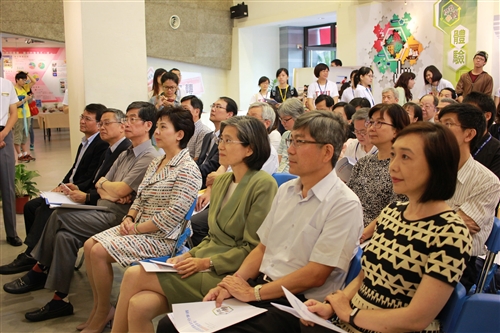 Students Teach and Teachers Study