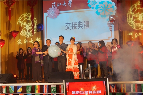 Ushering in the Year of the Pig with the TKU Year-End Gala