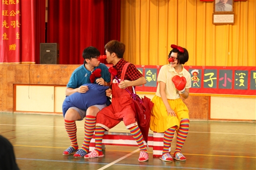 Changing Lives through Theater