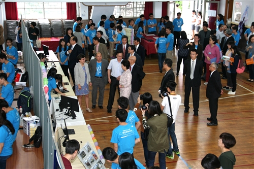 Information and Communication Week Display