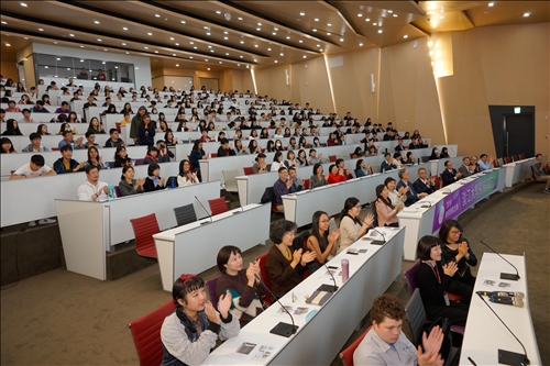 Prof. Philip Hallinger Delivers the Fourth Lecture of the Tamkang Clement and Carrie Chair Lecture Series