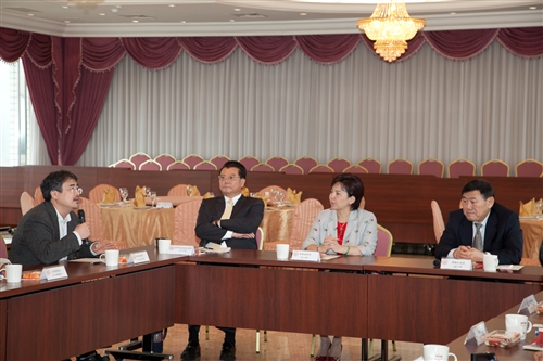 A Signing Ceremony and a New Partner University