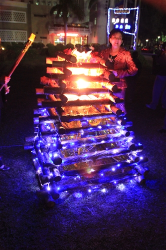 A Light Ceremony and a White Christmas Masquerade