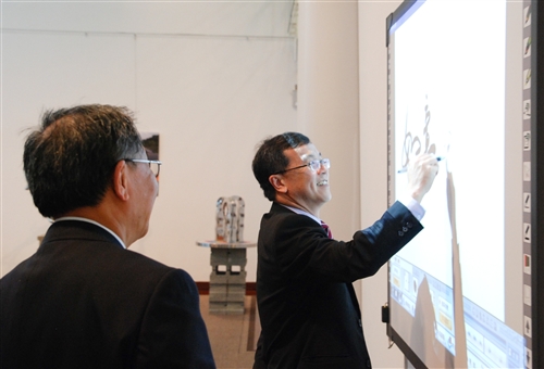 Malaysian Deputy Minister Visits Tamkang