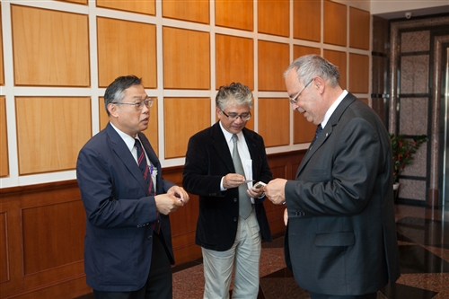 奧地利維也納大學校長Prof. Heinz W. Engl伉儷蒞校參訪。