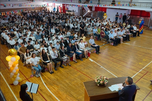 Making Dreams Come True - 648 Students Depart for Overseas Study