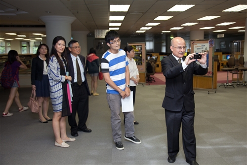 巴拿馬拉丁大學校長Prof. Modaldo Tunon蒞校參訪。