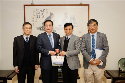 Renowned Scholar Xueliang Sun Delivers Third Lecture in the Tamkang Clement and Carrie Chair Lecture Series