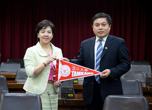 An agreement inaugurating a new sister school relationship