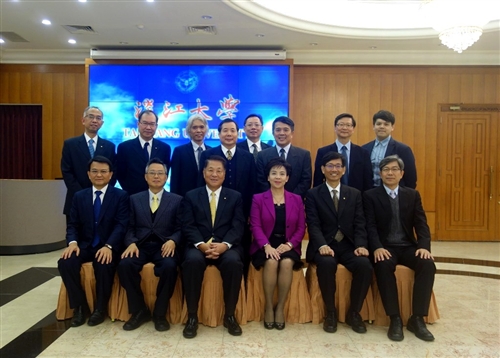 China Airlines and TKU Aim High