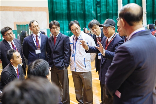 The 2014 Annual Junior College Kendo Competition Takes Place in the Shao-mo Memorial Gymnasium