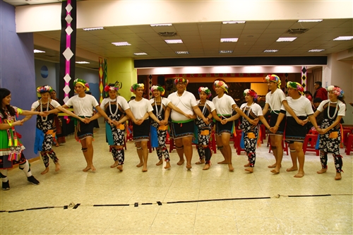 Taiwanese Indigenous People Student Resources Center Taiwanese Indigenous People Student Resources Center