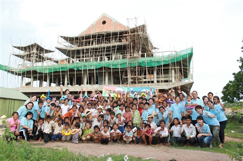 TKU Faculties and Students headed off to Cambodia for Volunteer Service.