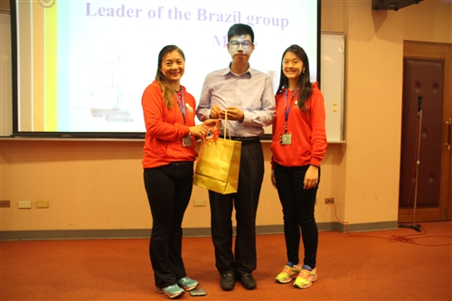 Chinese Youth from All Over Take 21-day Tour of Taiwan