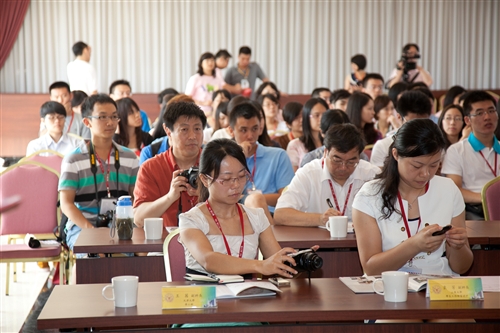 The 2012 Taiwanese Culture Camps