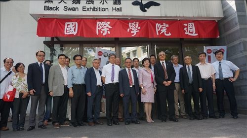 國際化知識庫及文化展 呈現國際研究學院的特色