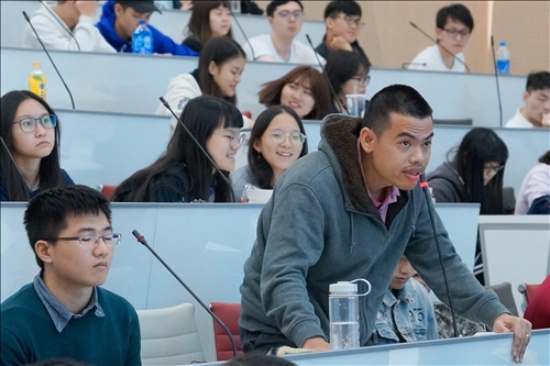 Prof. Masakazu Delivers the Second Lecture of the Tamkang Clement and Carrie Chair Lecture Series