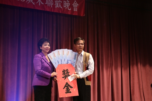 EMBA Holds Unity Banquet