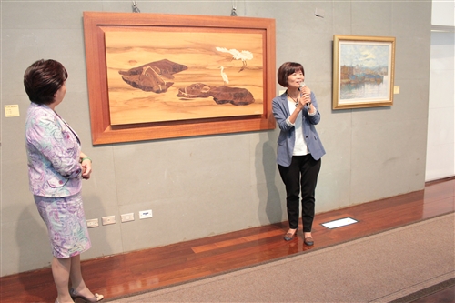 Bringing Art to the Community