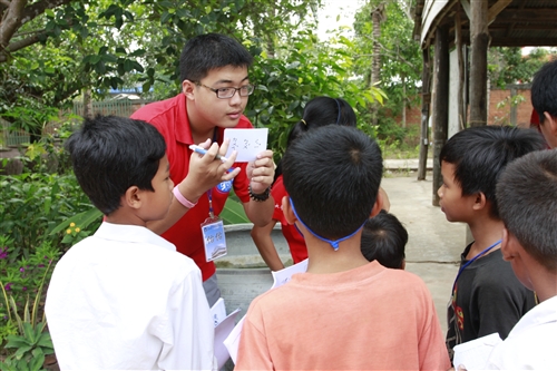 The 2014 TKU Summer Services Trip to Cambodia Takes Place