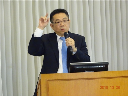 An Outstanding Alumnus Returns to Tamkang