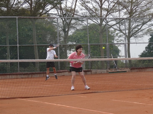 President Chang is Honored in 2015 Annual Faculty Tennis Match
