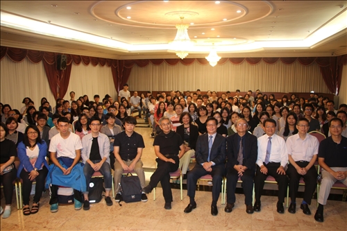 A Speech by Lin Hwai-min