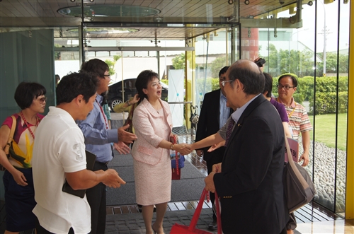 TKU Holds Academic Summit with Shuai-lai Chen Foundation