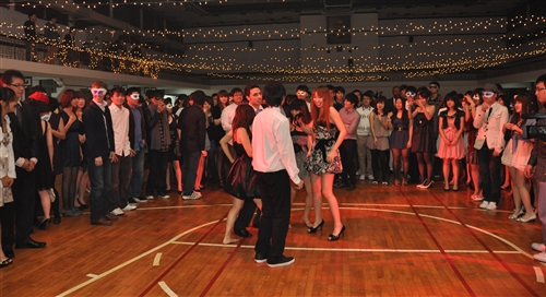 A Light Ceremony and a White Christmas Masquerade