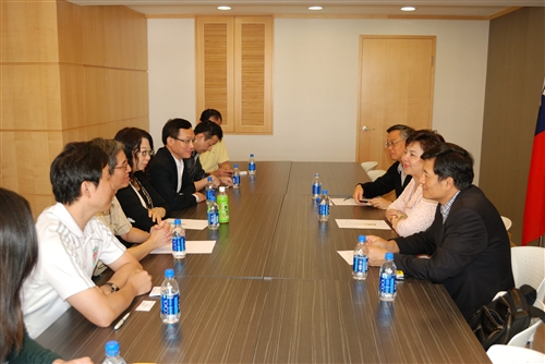 President Chang Attends the TKU Alumni Association Hong Kong Conference