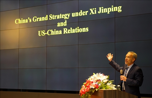淡江熊貓講座開講(11)-聘請美國賓州大學講座教授 Dr. Avery Goldstein