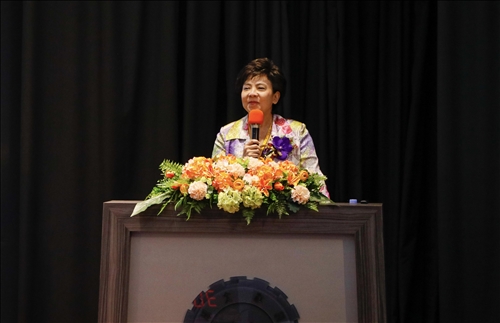 Lawrence Lin Invites Tain-Jy Chen, Chin-Tsai Chen & Hou-Ming Chen to Discuss Corporate Sustainability