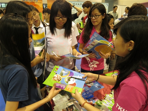 The Entrance Enrollment Distibution Policy Has a Positive Impact on TKU