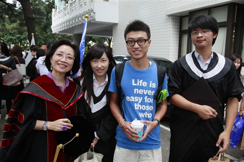 2012 Tamkang University Commencement