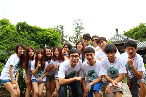 The 2012 TKU Summer Science Camp