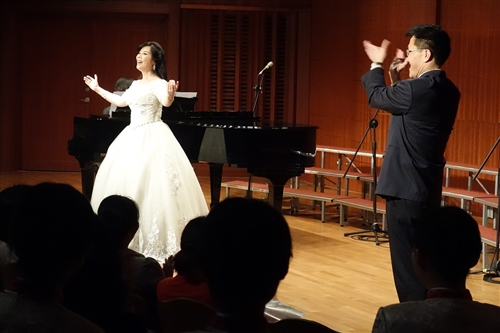 Female Faculty Alliance Choir Peform for the Moon Night Flower