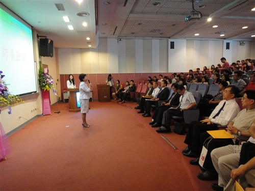 Opening Ceremony Held for 2013 Executive Master