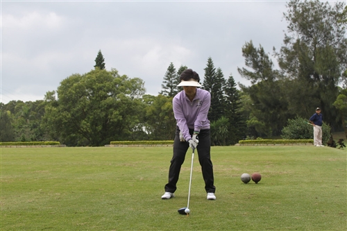 A Game of Golf to Celebrate a Milestone