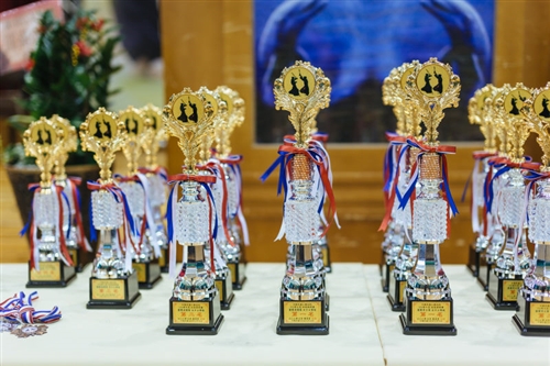 The 2014 Annual Junior College Kendo Competition Takes Place in the Shao-mo Memorial Gymnasium