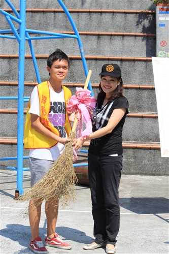 Tamkang implements youth service for freshman students