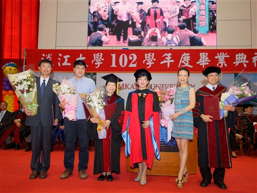 TKU Holds 2014 Graduation Ceremony with Over 7000 People in Attendance