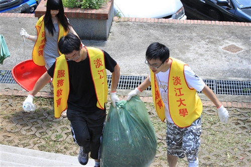 Tamkang implements youth service for freshman students