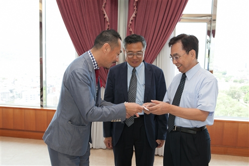 Japan’s Doshisha University Principal Koji Murata Visits TKU