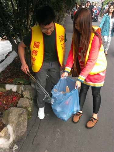 Tamkang University Volunteers Services at Tien Yuan Temple For Sakura Season