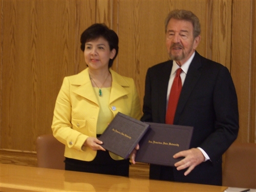 President Chang Honored as SF State Alumna of the Year